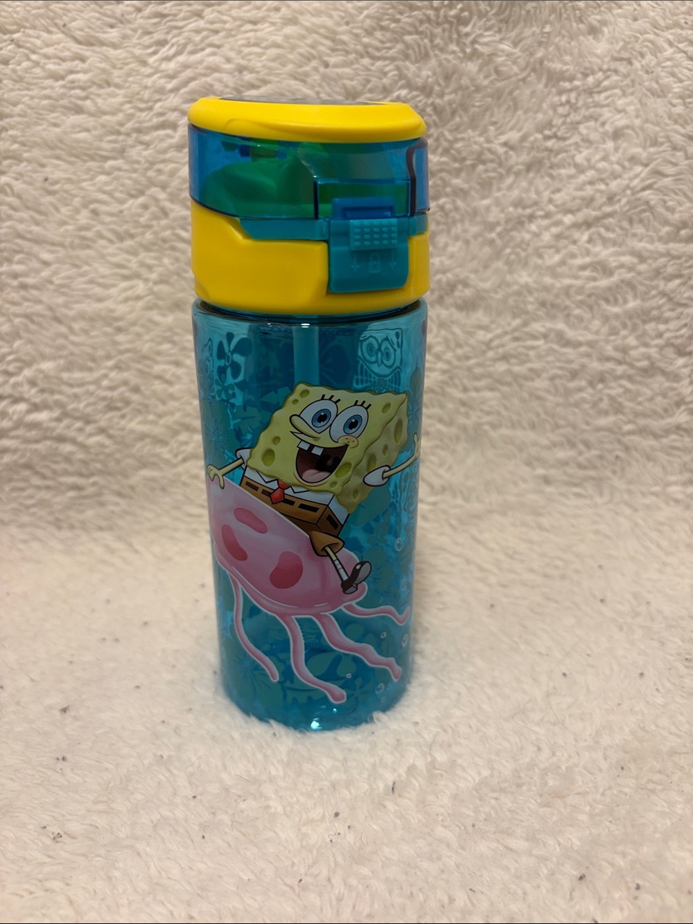 Zak! NWT SpongeBob Water Bottle